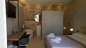 B&B Lekythos