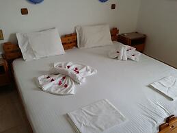 Denise Hotel