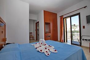 Denise Hotel