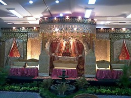 Puri Jaya Hotel