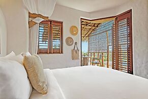 La Villa Luz Adults Only