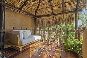 La Villa Luz Adults Only