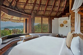 La Villa Luz Adults Only