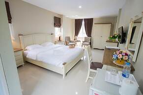 De Ville Nakhon