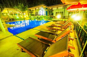 Chomphu Resort Khaolak