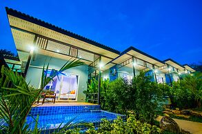 Chomphu Resort Khaolak
