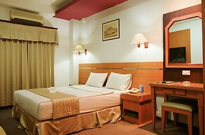 Hotel Puri Mega
