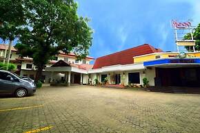Hotel Puri Mega