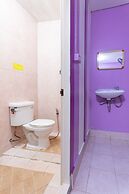 OYO 75304 Riverside Guesthouse