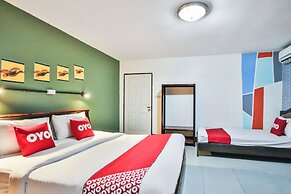 OYO 75304 Riverside Guesthouse