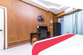 OYO 75304 Riverside Guesthouse