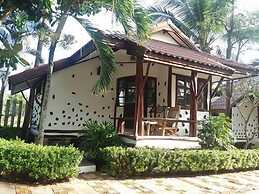 Talkoo Beach Resort Khanom