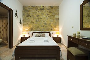 Agarathos Traditional Rooms