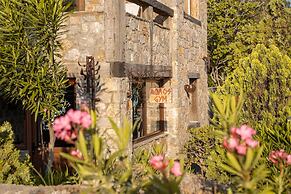 Terra Minoika Boutique Resort