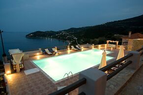 Apelon Tiritas Villas