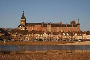 Brit Hotel Confort Gien