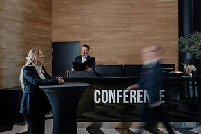 Clarion Hotel Aviapolis