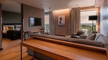 Clarion Hotel Aviapolis