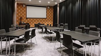 Clarion Hotel Aviapolis