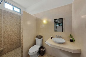 Playa Canek Beachfront Eco Hotel