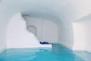 Trieris Villa & Suites