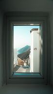 Trieris Villa & Suites