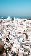 Trieris Villa & Suites