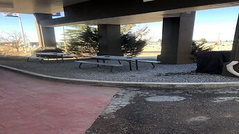 Rocky Inn Express