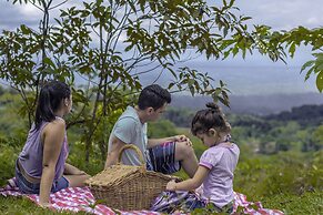 La Tigra Rainforest Lodge
