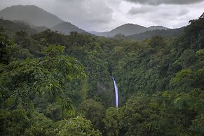 La Tigra Rainforest Lodge