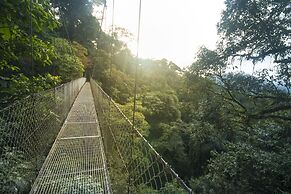 La Tigra Rainforest Lodge