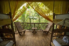La Tigra Rainforest Lodge
