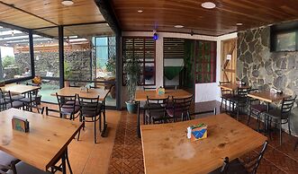 Cabinas Vista Al Golfo - Hostel