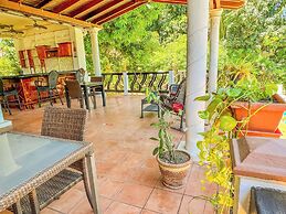 Caribbean Shores Bed & Breakfast