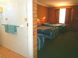 Aaron Inn Motel