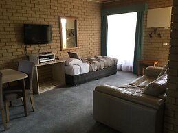 Sunrise Motel