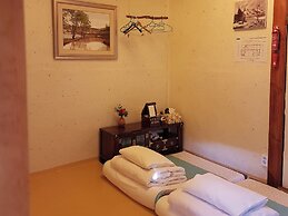 Gongsimga Hanok Guesthouse