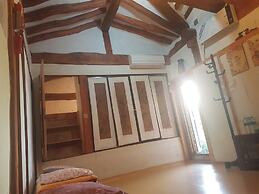 Gongsimga Hanok Guesthouse