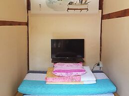 Gongsimga Hanok Guesthouse