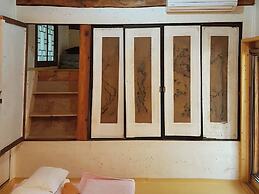 Gongsimga Hanok Guesthouse
