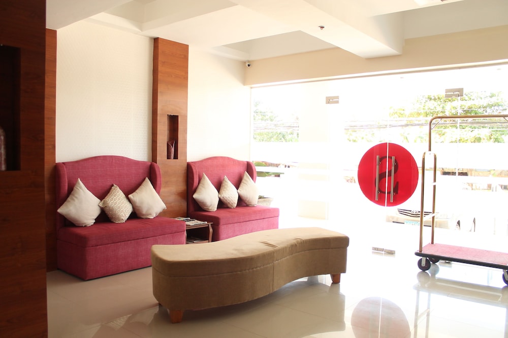 Sebastien Hotel