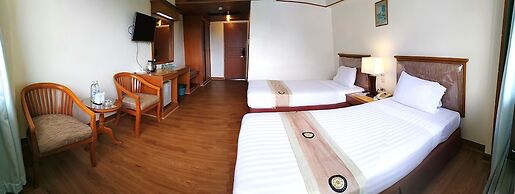 Grand Park Hotel