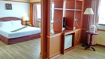 Grand Park Hotel
