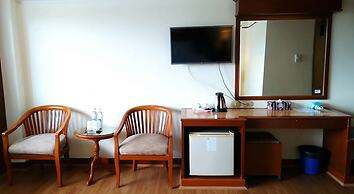 Grand Park Hotel