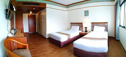 Grand Park Hotel