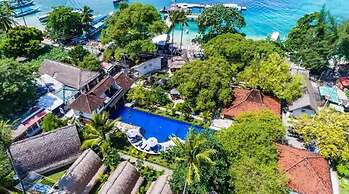 Oceans 5 Dive Resort