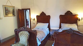 Villa Colle Olivi