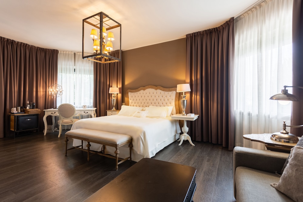 Like Home - Boutique Hotel