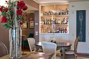 Like Home - Boutique Hotel
