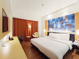 Brits Hotel Karawang